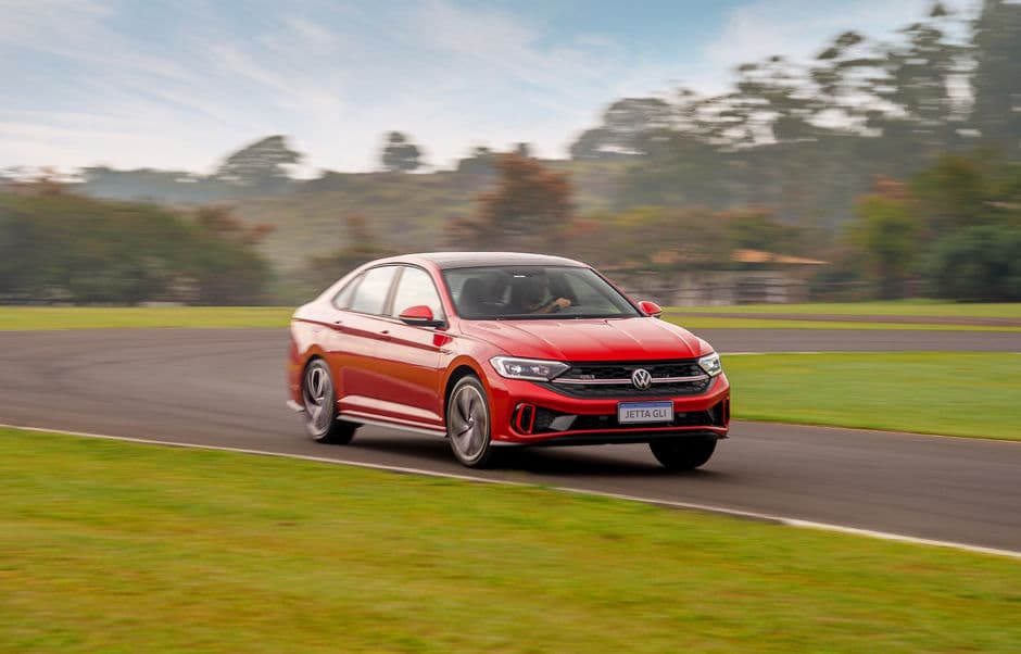 Novo Jetta, o sedan mais esportivo da categoria