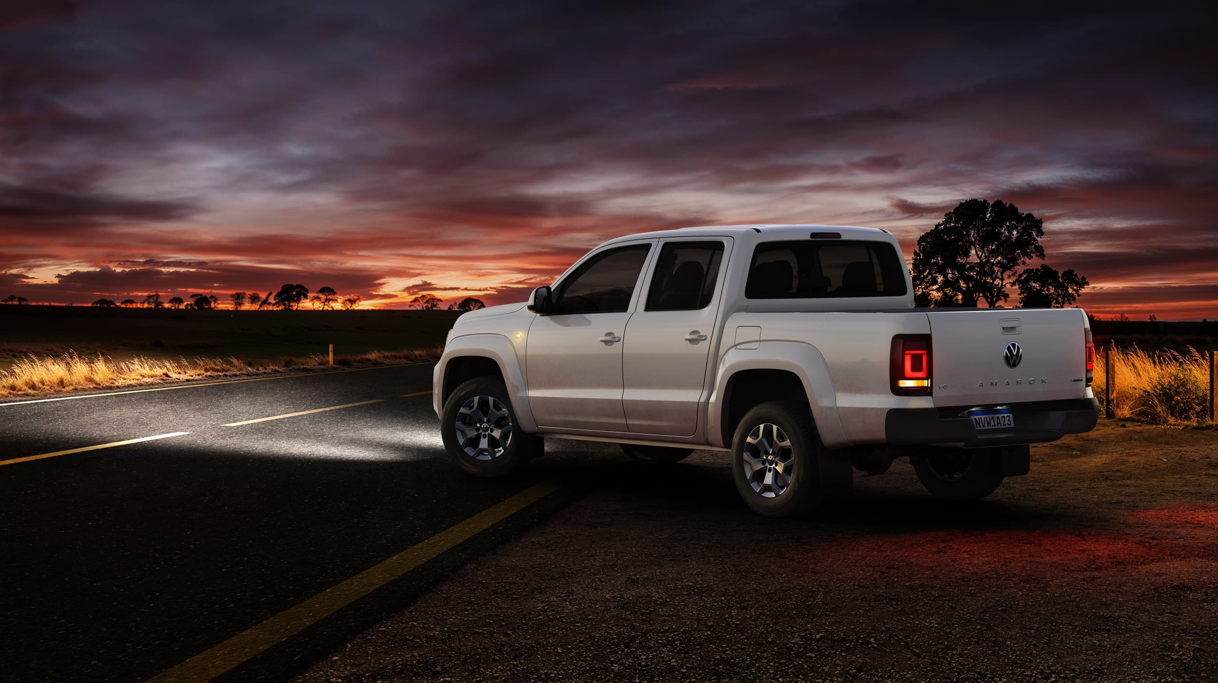 5 cuidados ao dirigir à noite que você precisa adotar